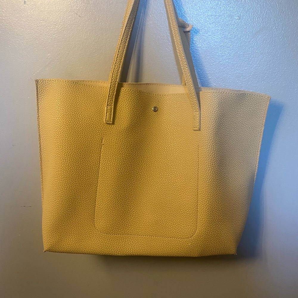 lLeather tote